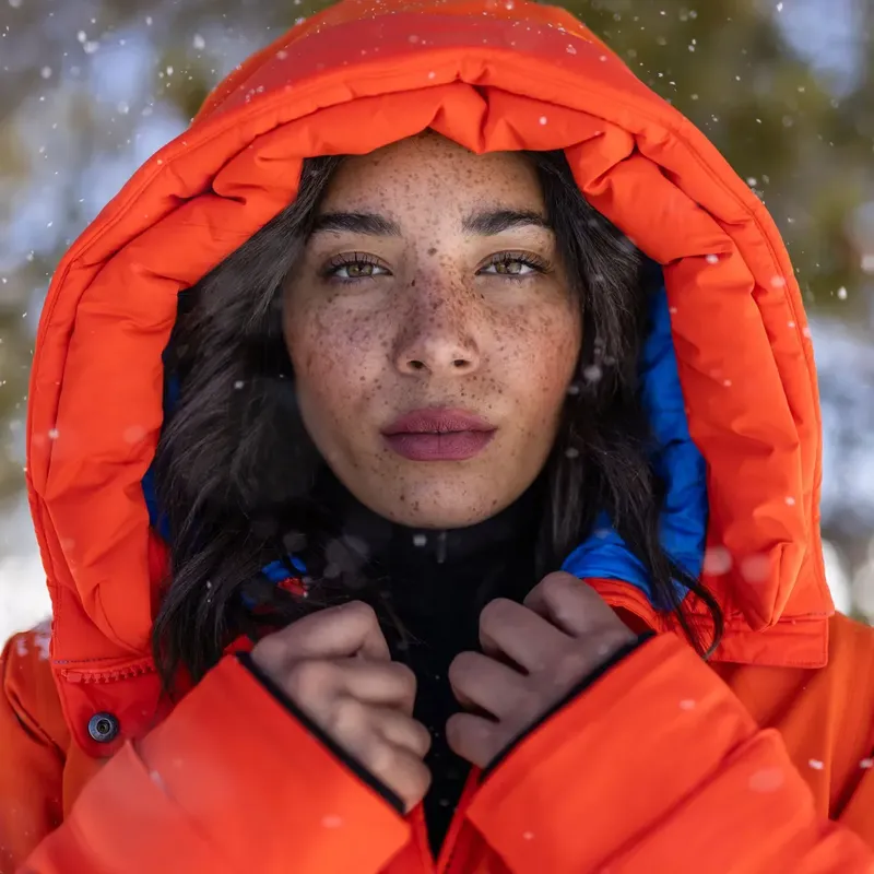 53569 147 9 action43