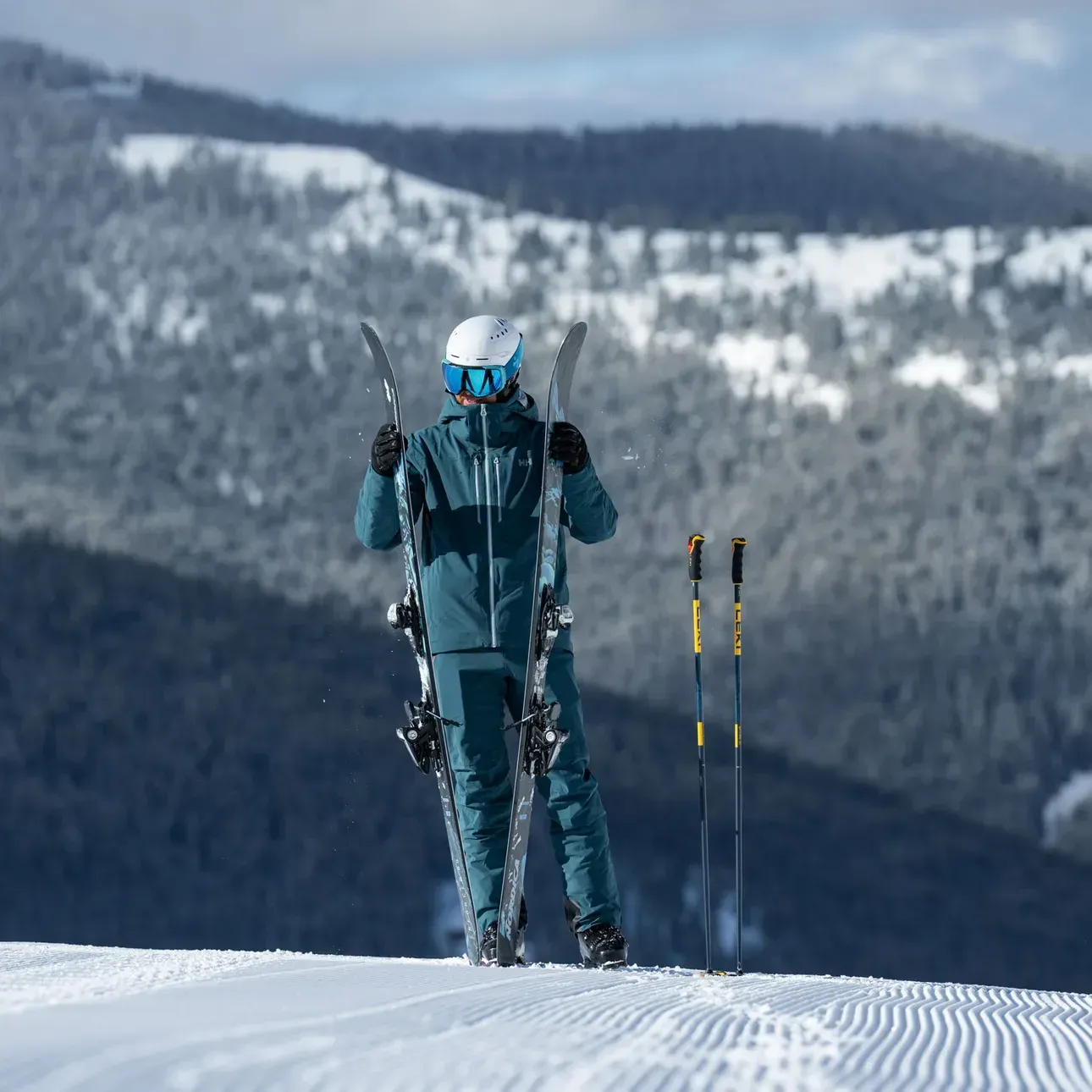 65667 453 9 action23