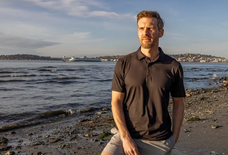 Cutter and buck coastline epic comfort eco recycled mens polo by anthem branding