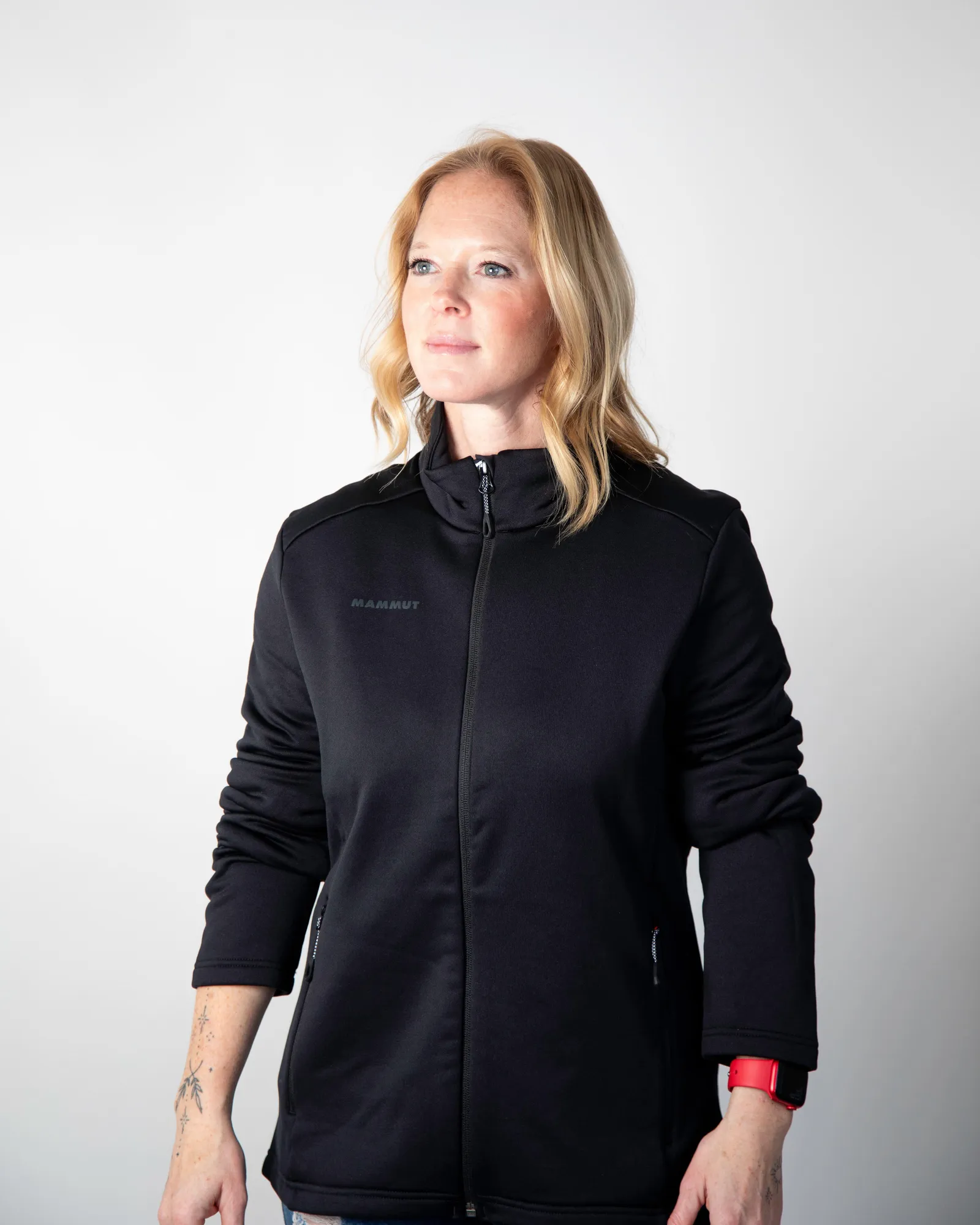 Mammut corporate ML jacket women black anthem branding 1