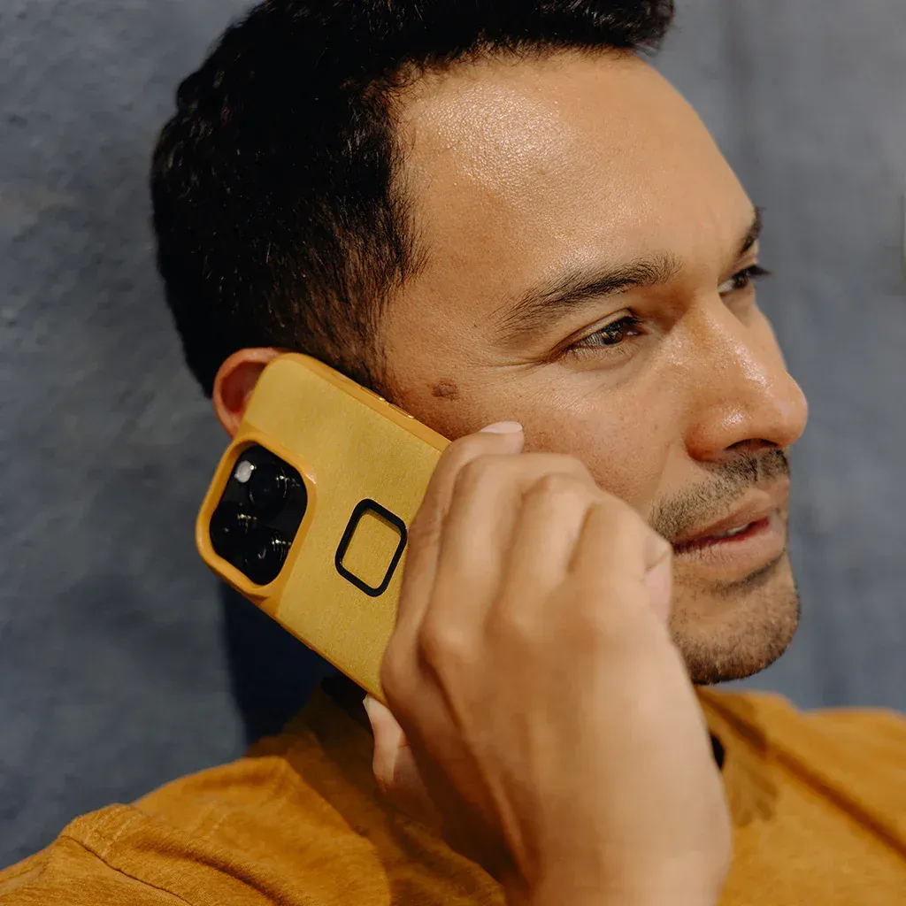 Peak Design Everyday Case for iphone 15 corporate sales by anthem branding 1