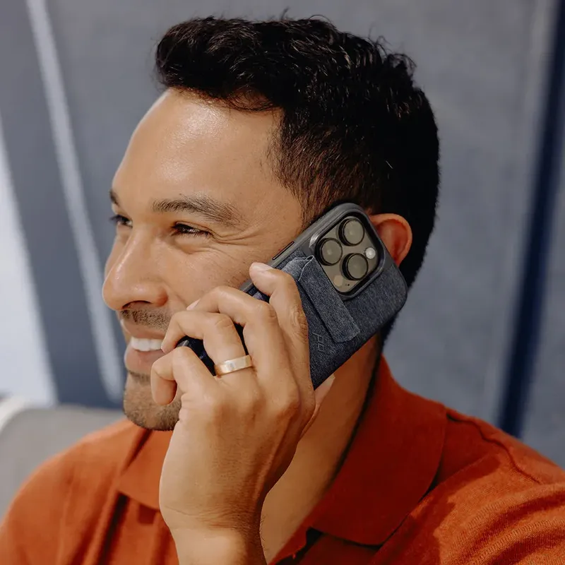 Peak Design Mobile Wallet corporate sales by anthem branding 1