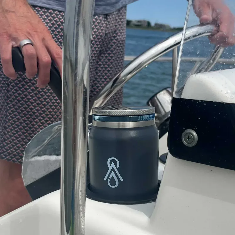 Serpa Sunset Harbor Blue Lifestyle01