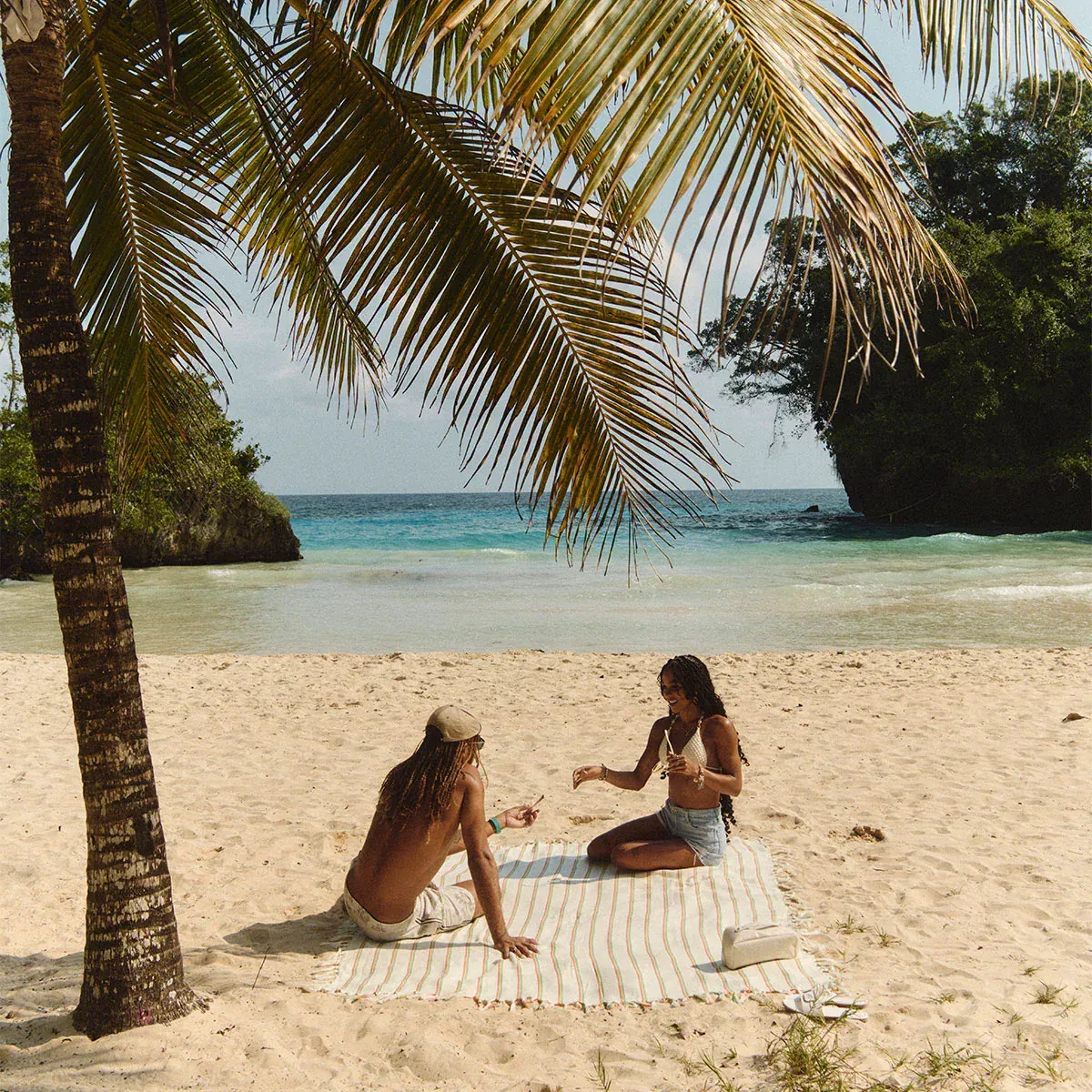 Slowtide lightweight throw blanket by anthem branding